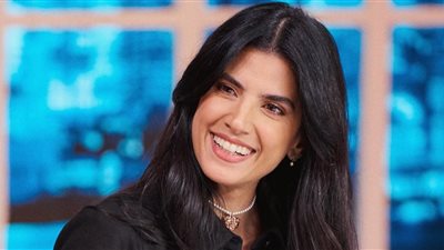 الفنانة كارمن بصيبص تعلن حملها.. وتوجه رسالة لأمهات لبنان