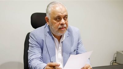 بعد واقعة علي غزلان.. أشرف زكي يكشف موقف النقابة من البلوجرز في دراما رمضان 2025    