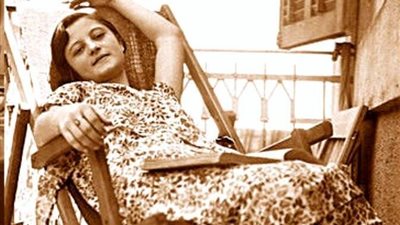 مي زيادة | أديبة وكاتبة فلسطينية سورية أتقنت 9 لغات