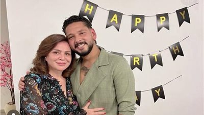 إلهام شاهين تتألق بأحدث ظهور مع ابن شقيقها بعد جدل حفل الزفاف 