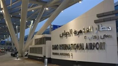 السيطرة على حريق محدود خارج حدود مطار القاهرة 