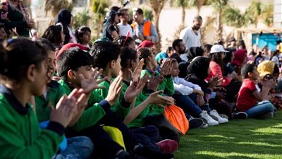 10 تذاكر مجانية يوميًا لحضور عروض مهرجان «دي-كاف»  