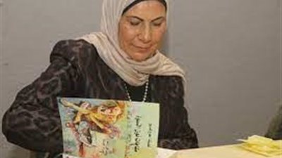 لطيفة الحاج | روائية وصحفية وعضو اتحاد الكتّاب اللبنانيين