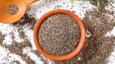 ماذا يحدث لبشرتك عند تناول بذور الشيا؟ 