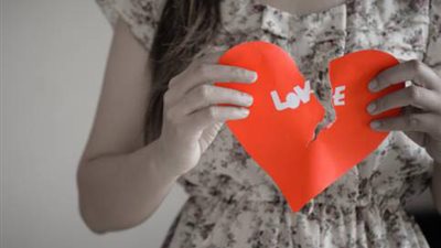 فتاة: «أحب رجل متزوج».. ماذا أفعل؟