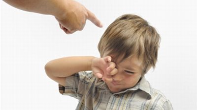 بعد واقعة طفلة الحضانة.. نصائح للتعامل مع طفلي إذا تعرض للضرب