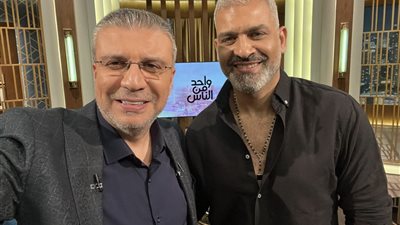 هاني عادل يكشف سر إتقانه دور المعاق في «برغم القانون» وكيف ساعدته زوجته؟