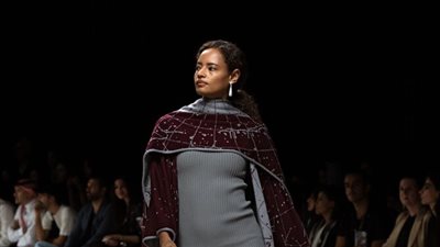 الإطلالات الكاجوال تسيطر على أسبوع الموضة بالرياض (صور) 