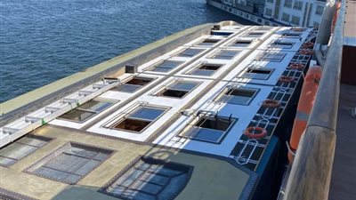 القصة الكاملة لغرق فندق عائم على كورنيش الأقصر 