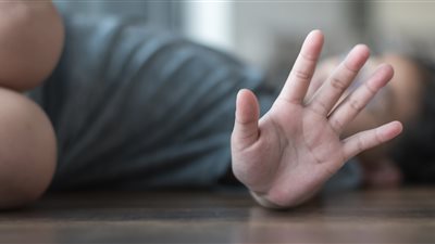 الصحة تصدم المشترك في ختان الإناث بعقوبة قاسية