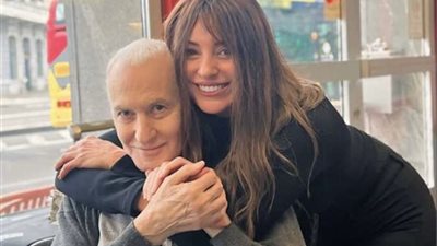 نيرمين الفقي في صدارة جوجل بسبب والدها.. ما القصة؟