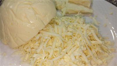 طريقة تحضير الجبنة الموتزاريلا في المنزل