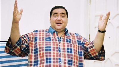 مهرجان القاهرة السينمائي يحتفي بالراحل علاء ولي الدين بطريقة استثنائية