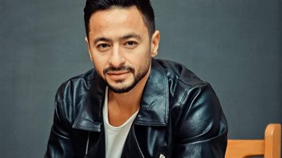 وفاة والد زوجة حمادة هلال بعد صراع مع المرض  