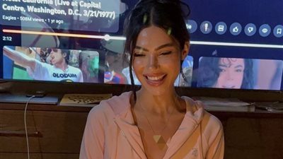 «سلسلة» هدى المفتي تحسم جدل ارتباطها بأحمد مالك (صور وفيديو)  