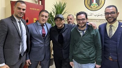 تفاصيل الصلح بين الفنان محمد فؤاد وطبيب عين شمس بعد أشهر على مرور الواقعة