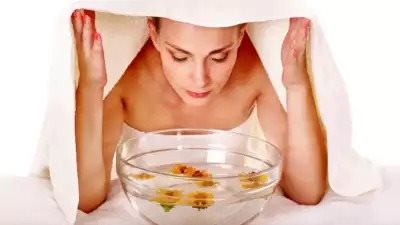 فوائد مذهلة للاستحمام بالبخار للحصول على بشرة متوهجة 
