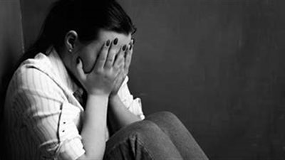 والد زوجي تحرش بي مستغلا غيابه.. ماذا أفعل؟