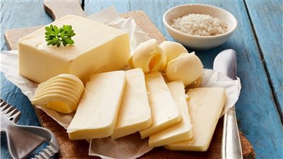 لصحة اولادك.. أيهما أفضل في تحضير الطعام الزبدة ام السمن؟ 