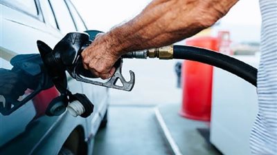هل ترتفع أسعار البنزين مع بداية 2025؟.. «هير نيوز» تجيب 