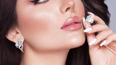 عودة للقديم والاتجاه للموضة الهادئة.. 5 اتجاهات للمكياج الأكثر شهرة بعام 2025