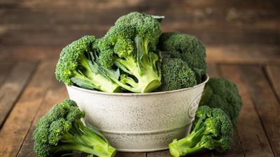 لأطول فترة ممكنة.. 5 حيل سهلة لتخزين البروكلي طازجًا