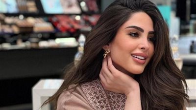 سعر إطلالة فوز الفهد أثناء لقائها بتركي آل الشيخ يصدم الجمهور 