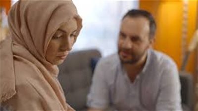 زوجي يحب أمي.. ماذا أفعل؟