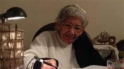 فوزية مهران | كاتبة مصرية راحلة اشتهرت بلقب «سيدة البحر»