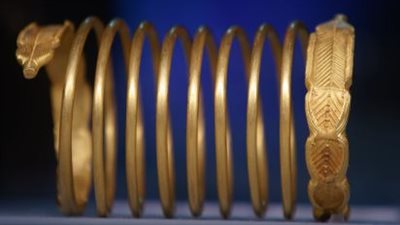  باستخدام عبوة ناسفة.. سرقة تحف أثرية من متحف هولندي بعد اقتحامه