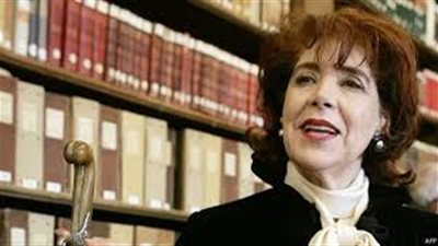 آسيا جبار | روائية جزائرية تخصصت في مناقشة مصاعب النساء