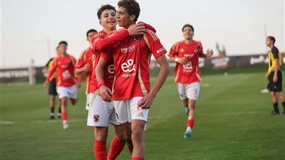 من هو حمزة عبد الكريم لاعب الأهلي وهل بدأ حياته المبكرة في التمثيل؟