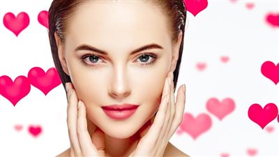 9 خطوات للحصول على بشرة نضرة ومشرقة فى عيد الحب 2025