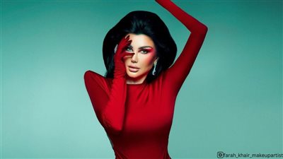 10 إطلالات مكياج باللون الأحمر لإطلالة رائعة في عيد الحب 2025 (صور)