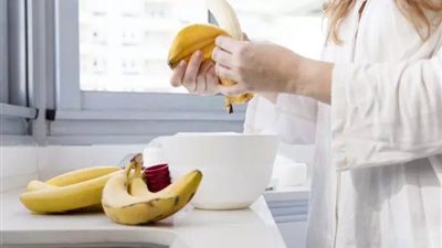 ماذا يحدث لجسمك عند تناول الموز على معدة فارغة في الشتاء؟