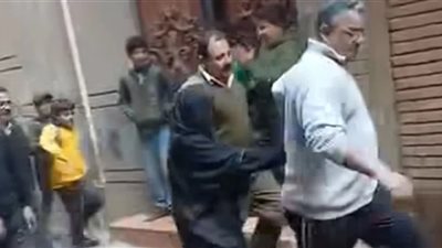 حقيقة محاولة سيدة خطف طفل في المنوفية وسط المارة بالشارع 