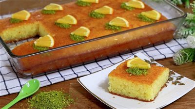 بخطوات بسيطة وبطعم المحلات.. طريقة عمل بسبوسة البرتقال في المنزل 