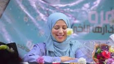 مها ناجي | كاتبة يمنية حصلت على جائزة الابتكار من الدرجة الأولى