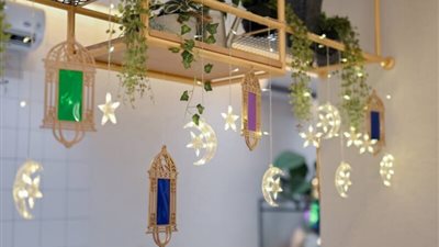 تفسير حلم رؤية زينة رمضان في المنام وإرتباطه بالحظ الجيد وتحقيق الأمنيات