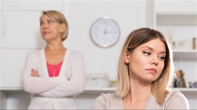 الحماة المتسلطة.. 5 طرق لكسب ود حماتك قبل رمضان 2025