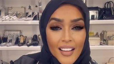 وعد السعودية ترتدي الحجاب وتتخذ قرار مفاجئ 