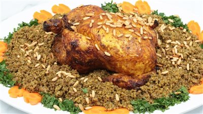  طريقة عمل الدجاج المحشي بالفريك على سفرة رمضان 2025 