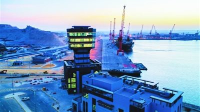 التحول الرقمي في سلطنة عُمان.. نموذج لرؤية (عمان 2040)