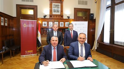 بنك مصر يقدم تسهيلاً ائتمانيًا لشركة هايد بارك العقارية للتطوير