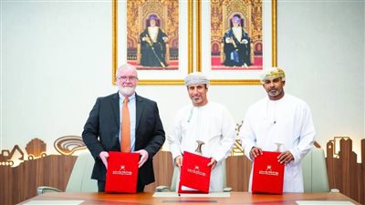 سلطنة عمان تعزز مكانتها كوجهة جاذبة لاستثمارات الطاقة