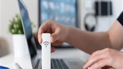 لو معندكش خط أرضي.. أسعار باقات الإنترنت الهوائي في الـ4 شركات