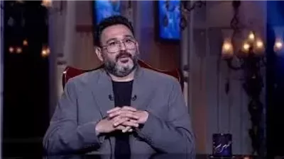 أكرم حسني: أذهب إلى طبيب نفسي وأشعر بالتقصير دائمًا