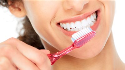 مواعيد غسل وتنظيف الفم والأسنان في شهر رمضان.. وزارة الصحة توضح 