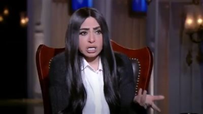 الشبشب هو الحل.. سلوى خطاب: لا أعترف بالتربية الحديثة