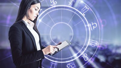 حظك اليوم وتوقعات الأبراج الأربعاء 26 مارس 2025 على الصعيد الصحي والمهني والعاطفي